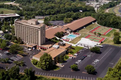 Photo 3 - DoubleTree by Hilton Hotel St. Louis - Chesterfield