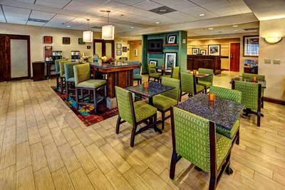 Photo 5 - Hampton Inn Manning