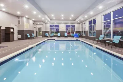 Photo 4 - Hampton Inn Sedalia