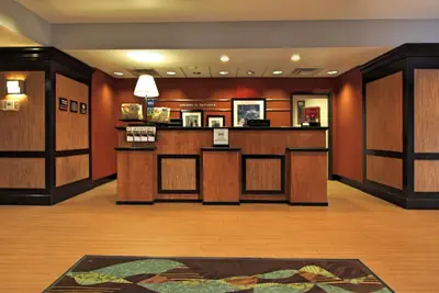 Photo 2 - Hampton Inn Defiance