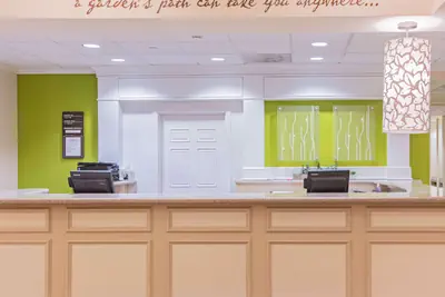 Photo 2 - Hilton Garden Inn Des Moines/Urbandale