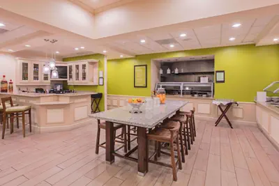 Photo 5 - Hilton Garden Inn Des Moines/Urbandale