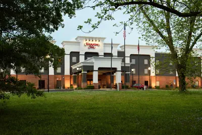 Photo 2 - Hampton Inn Fayetteville