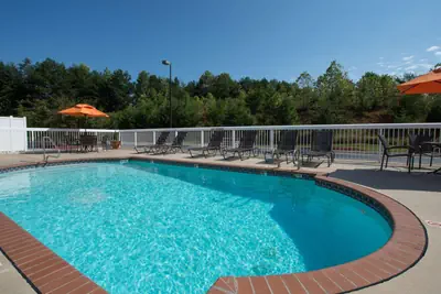 Photo 5 - Hampton Inn Cornelia