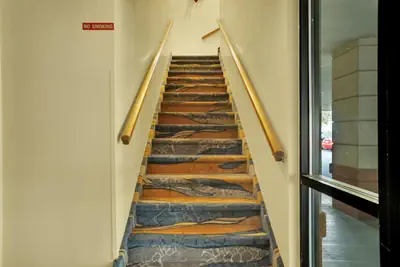 Photo 4 - Horizon Inn