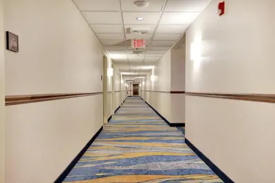 Photo 5 - Horizon Inn