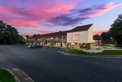 Photo 5 - Red Roof Inn Hickory