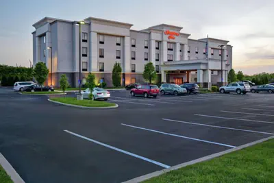 Photo 3 - Hampton Inn Middletown