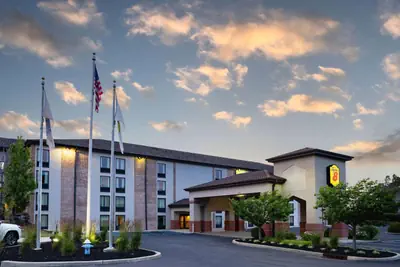 Photo 3 - Super 8 by Wyndham Mount Laurel