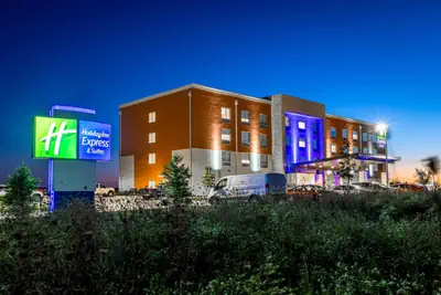 Photo 2 - Holiday Inn Express & Suites - Rantoul by IHG