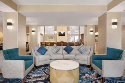 Photo 2 - Homewood Suites by Hilton Kansas City Airport