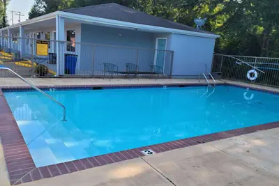 Photo 3 - Super 8 by Wyndham Arkadelphia Caddo Valley Area