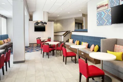 Photo 5 - Hampton Inn & Suites Parker