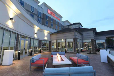 Photo 2 - Hilton Garden Inn Jacksonville