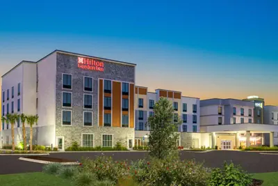 Photo 4 - Home2 Suites By Hilton Brunswick