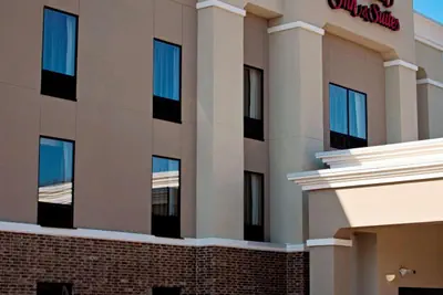 Photo 3 - Hampton Inn and Suites Hope