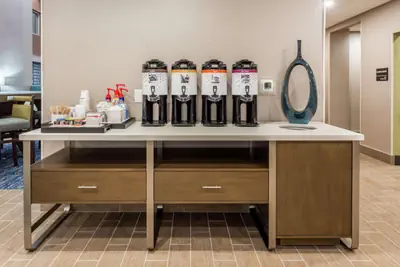 Photo 4 - Hampton Inn & Suites Saraland Mobile