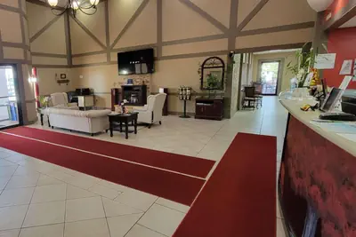Photo 4 - Ramada by Wyndham Mountain Home