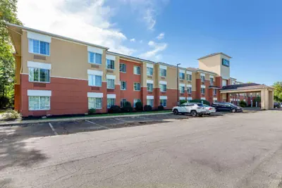 Photo 3 - Extended Stay America Suites - Cleveland - Airport - North Olmsted