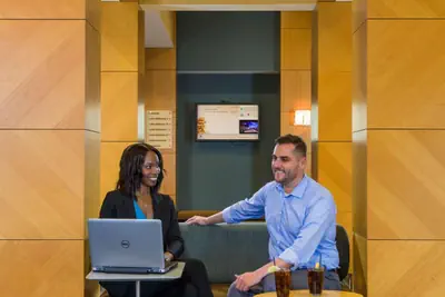 Photo 2 - DoubleTree by Hilton Chicago - Arlington Heights