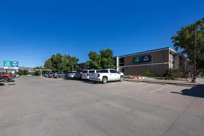 Photo 3 - Quality Inn & Suites Canon City