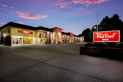 Photo 4 - Days Inn by Wyndham Forrest City I 40