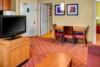 Photo 5 - Towneplace Suites by Marriott Cleveland Westlake