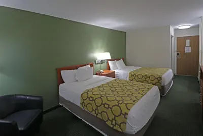 Photo 3 - Sleep Inn & Suites - Oxford - University Area