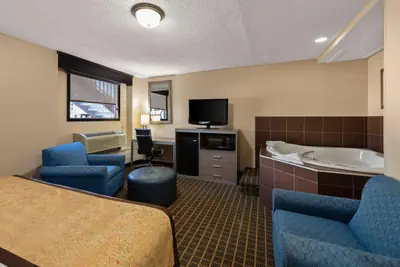 Photo 2 - Best Western Adena Inn