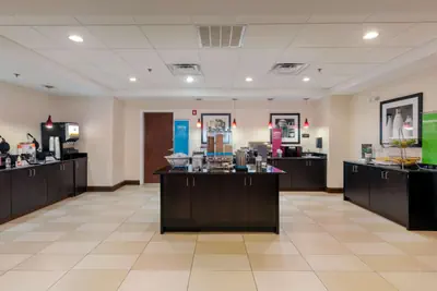 Photo 3 - Hampton Inn Atlanta McDonough