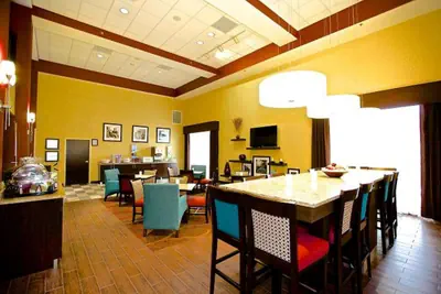 Photo 3 - Hampton Inn Atlanta/Douglasville