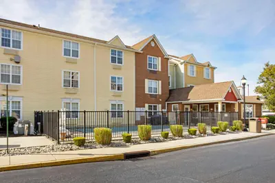 Photo 3 - MainStay Suites Mt Laurel - Philadelphia
