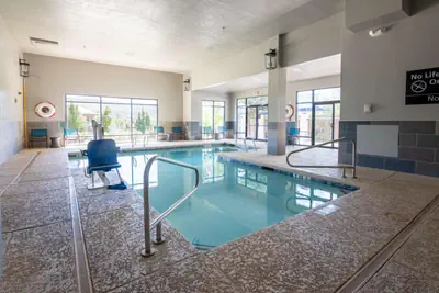 Photo 2 - Hampton Inn Durango