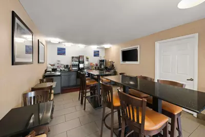 Photo 2 - Best Western Executive Inn