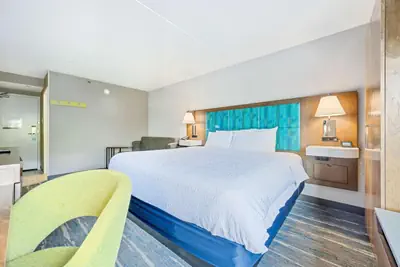 Photo 4 - Hampton Inn St. Louis - Westport