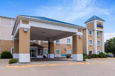 Photo 2 - Baymont by Wyndham Kirksville University Area