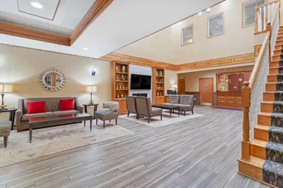 Photo 3 - Best Western Plus Bradbury Inn and Suites