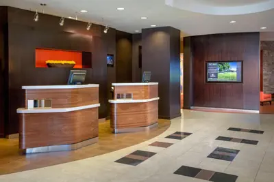 Photo 3 - Courtyard by Marriott Paramus