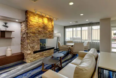 Photo 5 - Fairfield Inn and Suites Hutchinson