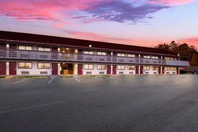 Photo 3 - Red Roof Inn Binghamton - Johnson City