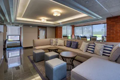 Photo 4 - Drury Inn & Suites St. Louis - Fairview Heights
