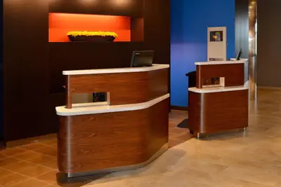 Photo 3 - Courtyard by Marriott Youngstown Canfield