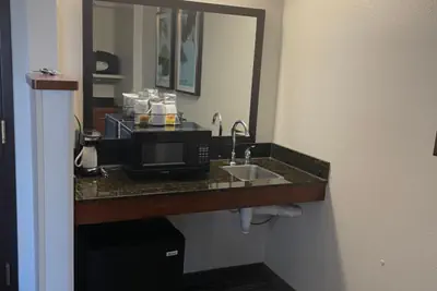 Photo 2 - Hyatt Place Kansas City/Overland Park/Metcalf