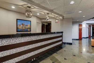 Photo 4 - Drury Inn & Suites Columbus Dublin