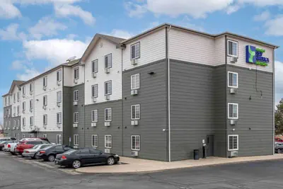 Photo 4 - Extended Stay America Select Suites - Wichita - North