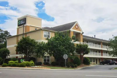 Photo 2 - Extended Stay America Select Suites - Fayetteville - Owen Dr