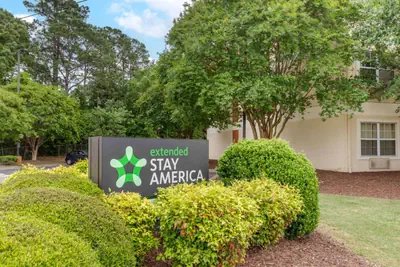 Photo 5 - Extended Stay America Select Suites - Fayetteville - Owen Dr