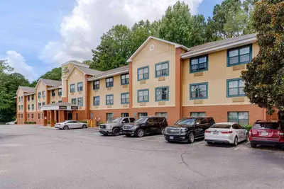 Photo 3 - Extended Stay America Select Suites - Atlanta - Alpharetta - Rock Mill Rd