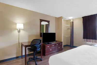 Photo 2 - Extended Stay America Select Suites - Atlanta - Morrow