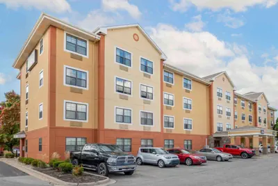 Photo 2 - Extended Stay America Select Suites - Columbus - Worthington